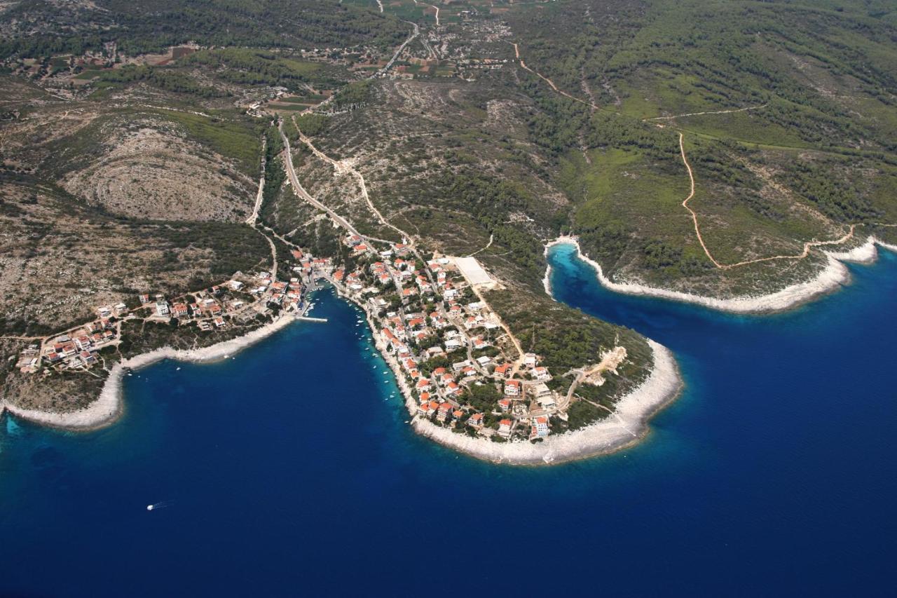 Apartments By The Sea Zavalatica, Korcula - 189 Exterior foto